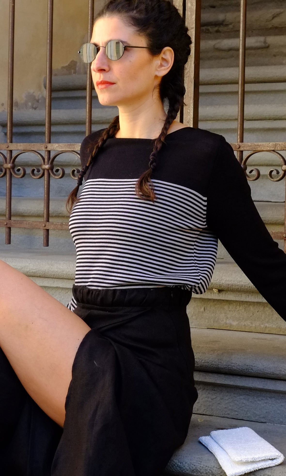 Thin crepe yarn sweater with boat neckline