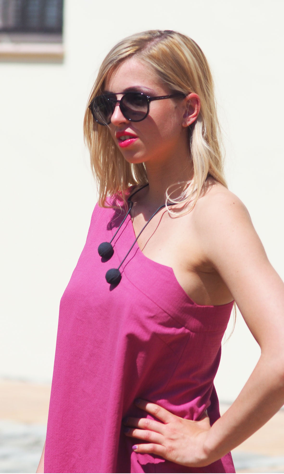 One-shoulder dress in textured cotton